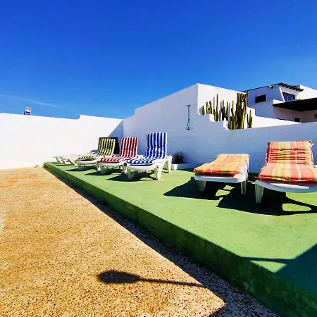 Casa Rural En Finca Con Wifi Y Estupenda Vista A Volcan Nyaraló *